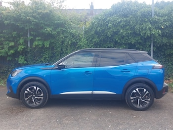Used Peugeot 2008 2023 for sale - 79615379: Photo