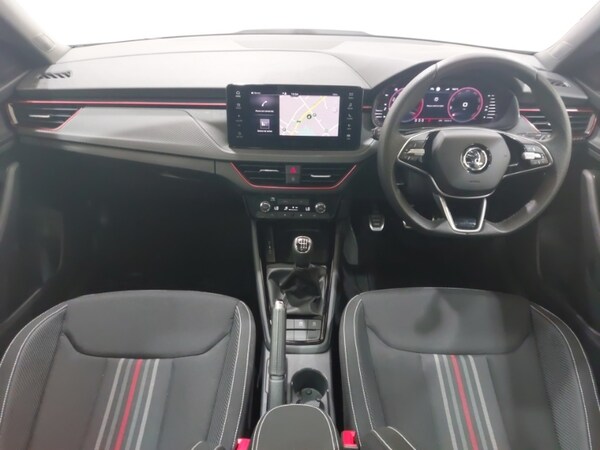 Used Skoda Kamiq 2024 for sale - 76108052: Photo 2