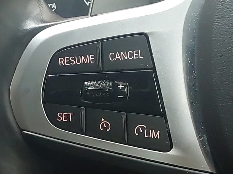 Used BMW 3 Series 2024 for sale - 77251861: Photo 18