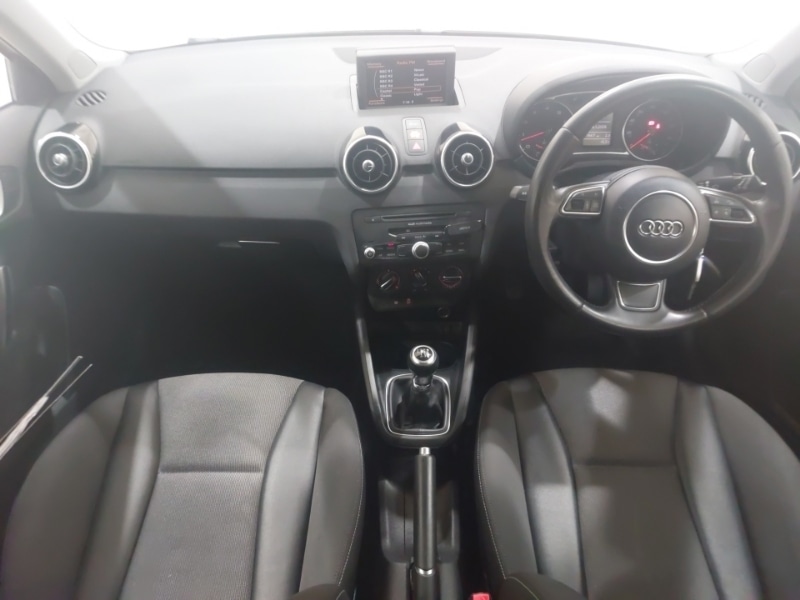 Used Audi A1 2014 for sale - 77373375: Photo 2
