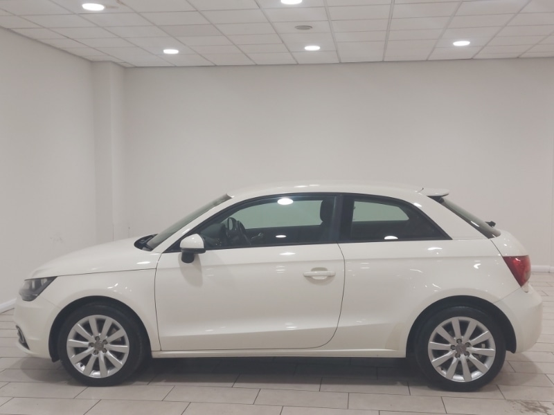 Used Audi A1 2014 for sale - 77373375: Photo 4