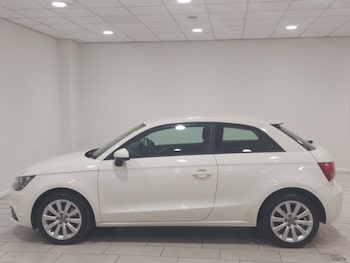 Used Audi A1 2014 for sale - 77373375: Photo