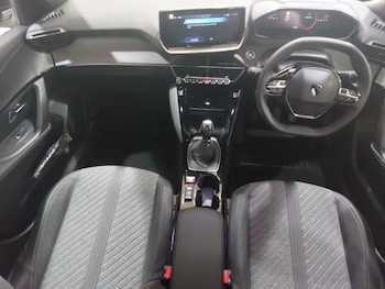 Used Peugeot 2008 2025 for sale - 75706919: Photo
