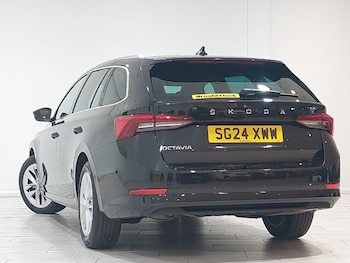 Used Skoda Octavia 2024 for sale - 76058701: Photo 3