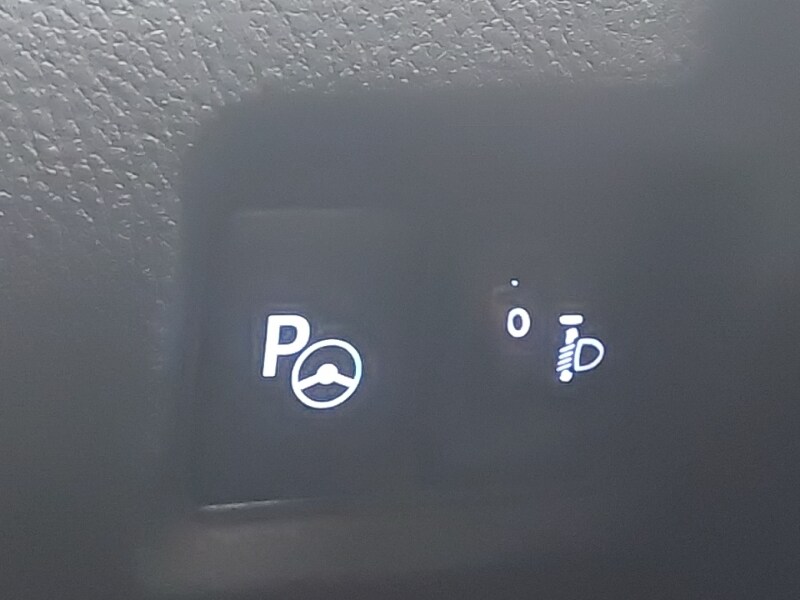 Used Toyota C-HR 2020 for sale - 77197454: Photo 17