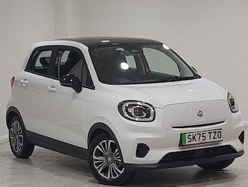 2025 - 70kW 37kWh 5dr Auto