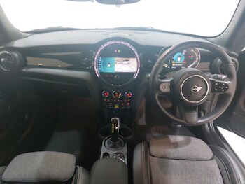 Used MINI Hatch 2021 for sale - 77495218: Photo