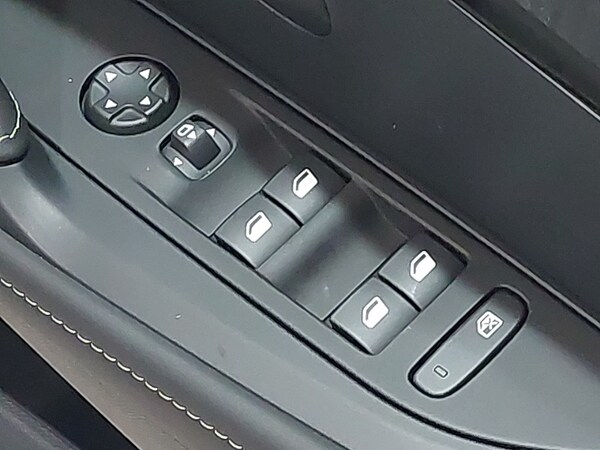 Used Peugeot 208 2025 for sale - 75707079: Photo 12