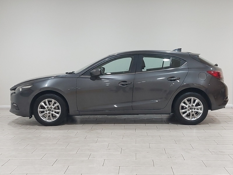Used Mazda Mazda3 2017 for sale - 76418834: Photo 4