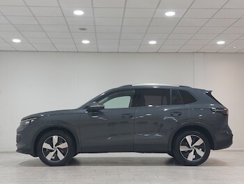 Used Volkswagen Tiguan 2024 for sale - 75424369: Photo