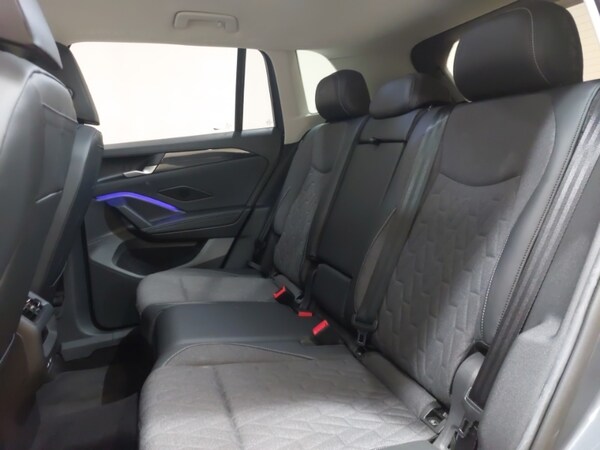 Used Volkswagen Tiguan 2024 for sale - 75424369: Photo 6