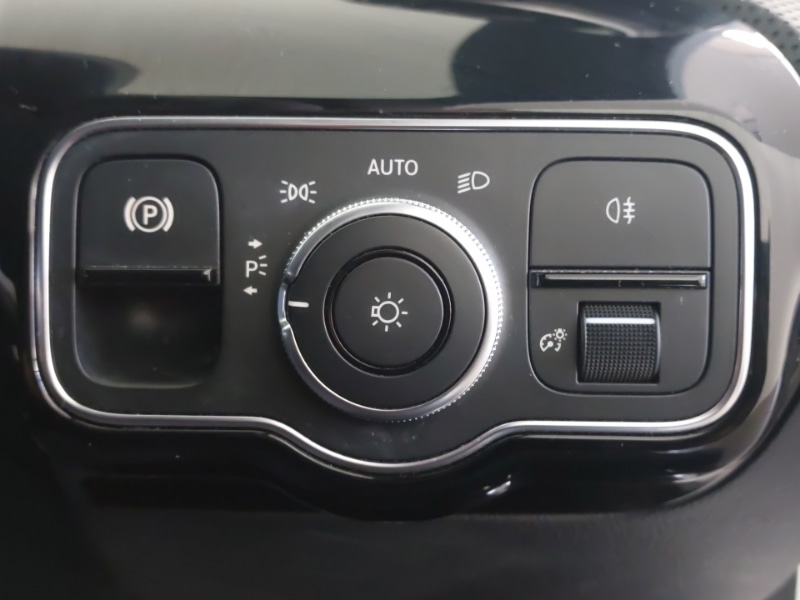 Used Mercedes-Benz A-Class 2020 for sale - 76465165: Photo 15