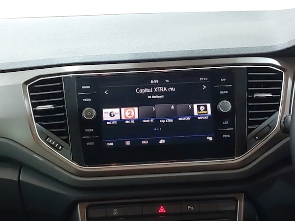 Used Volkswagen T-Roc 2018 for sale - 76262110: Photo 10