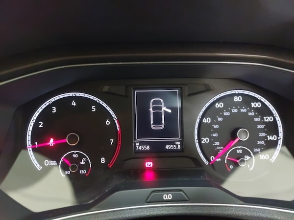 Used Volkswagen T-Roc 2018 for sale - 76262110: Photo 11