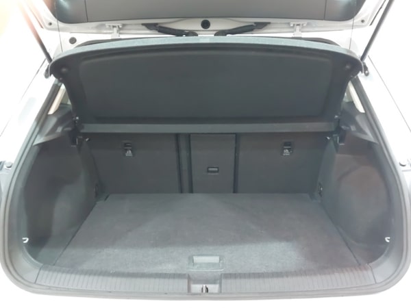 Used Volkswagen T-Roc 2018 for sale - 76262110: Photo 8