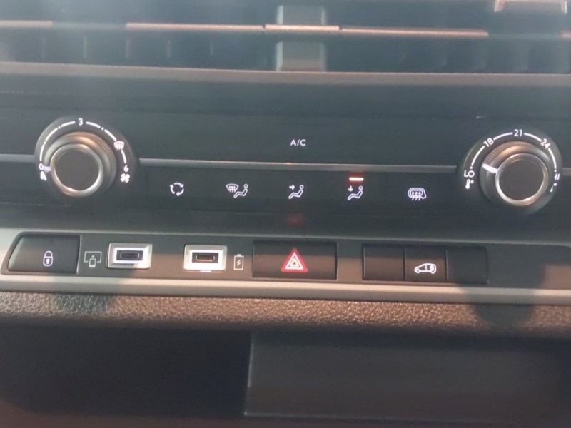 Used Vauxhall Vivaro 2026 for sale - 78203104: Photo 16