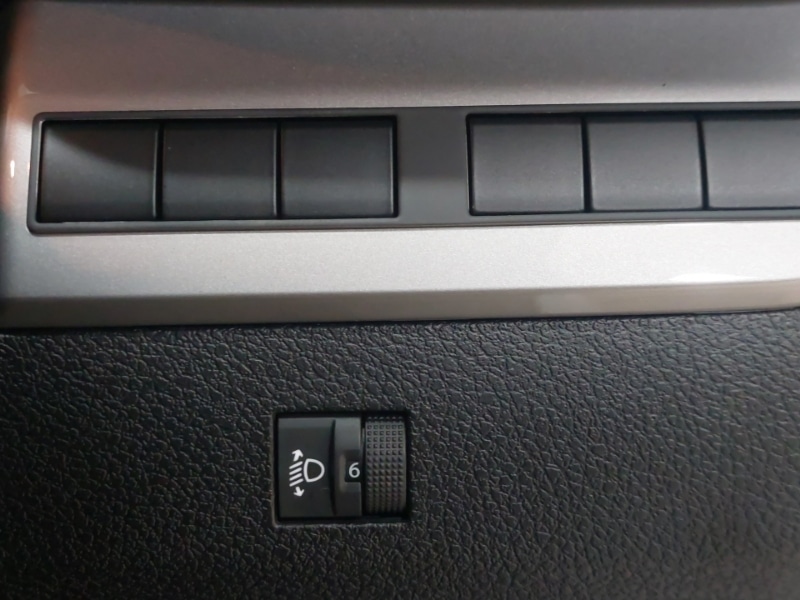 Used Vauxhall Vivaro 2026 for sale - 78203104: Photo 17