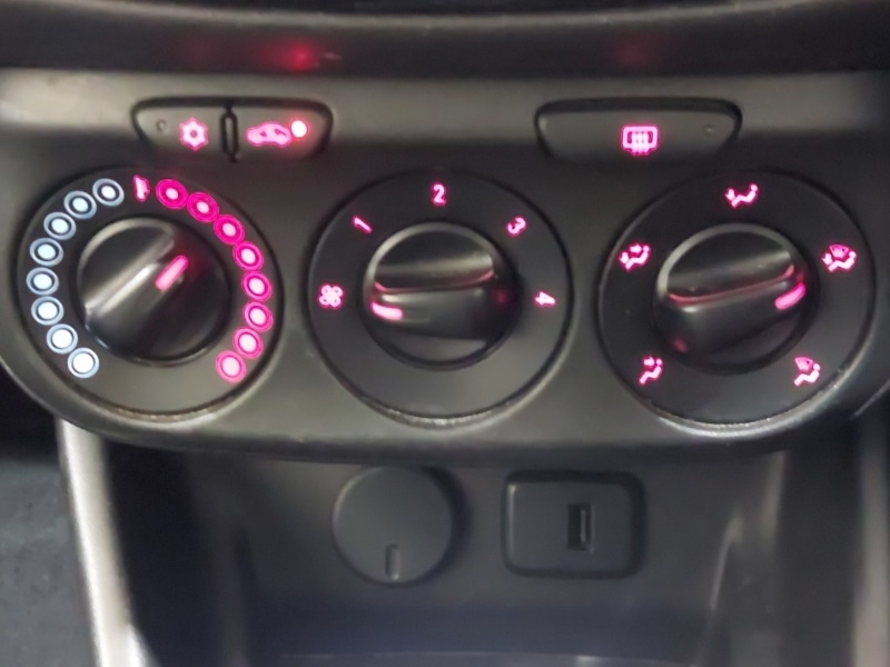 Used Vauxhall Corsa 2018 for sale - 76656618: Photo 15