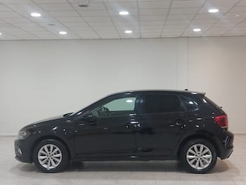 Used Volkswagen Polo 2018 for sale - 79382653: Photo