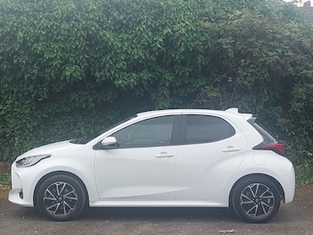Used Toyota Yaris 2023 for sale - 79536769: Photo