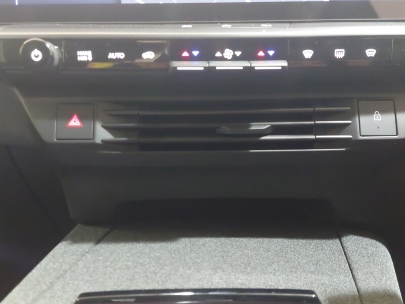 Used Vauxhall Grandland 2025 for sale - 76145728: Photo 15