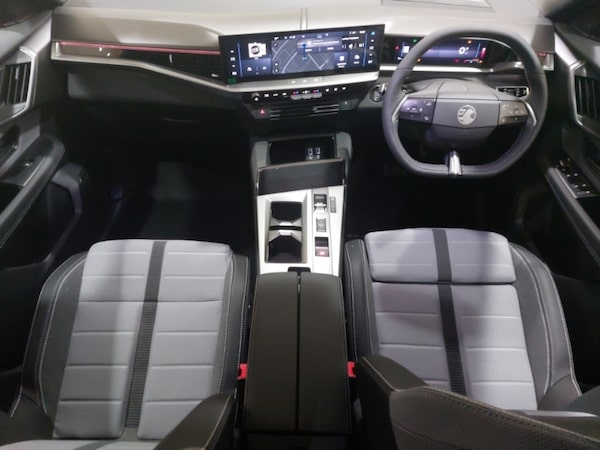 Used Vauxhall Grandland 2025 for sale - 76145728: Photo 2