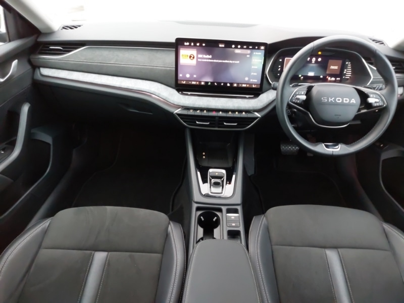 Used Skoda Octavia 2025 for sale - 77595953: Photo 2