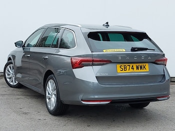 Used Skoda Octavia 2025 for sale - 77595953: Photo