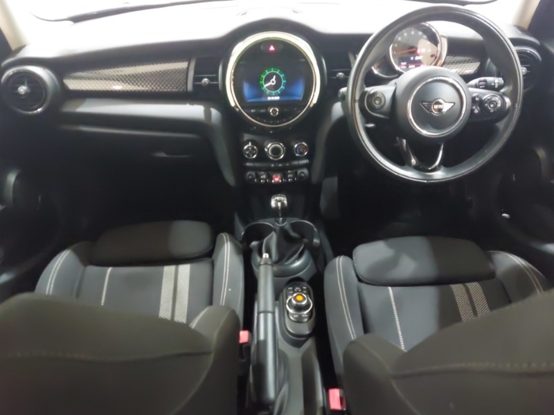Used MINI Hatch 2018 for sale - 76403873: Photo 2