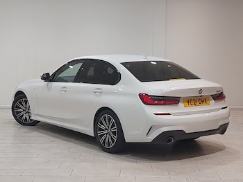 Used BMW 3 Series 2021 for sale - 76639567: Photo