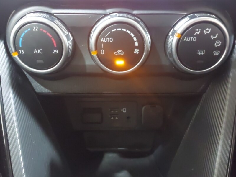 Used Mazda Mazda2 2022 for sale - 76543510: Photo 15