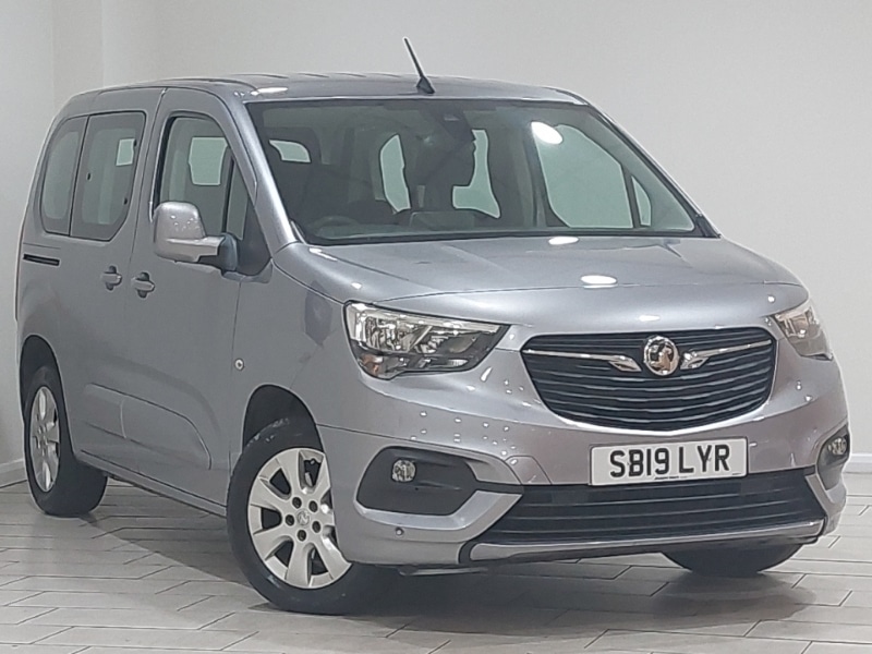 Used Vauxhall Combo Life 2019 for sale - 76629192: Photo 1