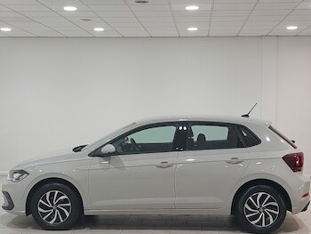 Used Volkswagen Polo 2024 for sale - 78546328: Photo