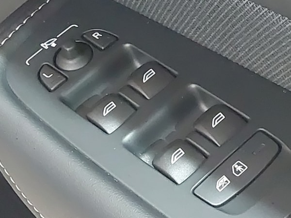 Used Volvo XC60 2024 for sale - 76053832: Photo 12