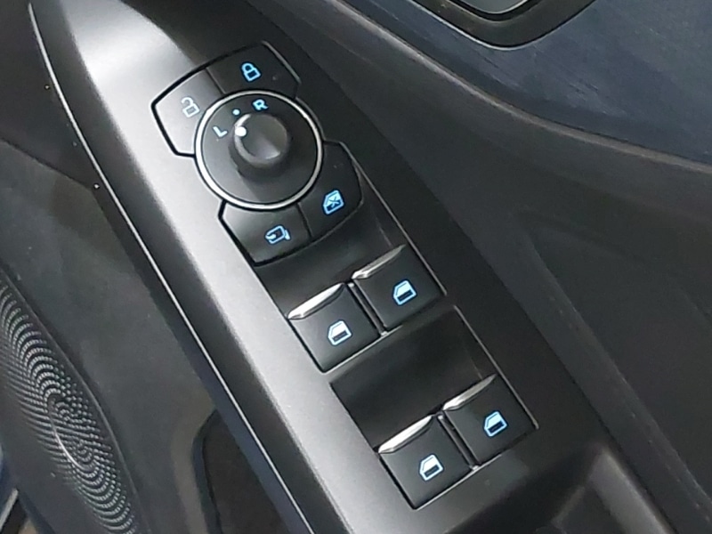 Used Ford Focus 2023 for sale - 77047236: Photo 12