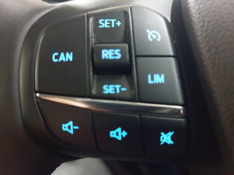 Used Ford Focus 2023 for sale - 77047236: Photo 14