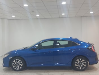 Used Honda Civic 2018 for sale - 78374313: Photo