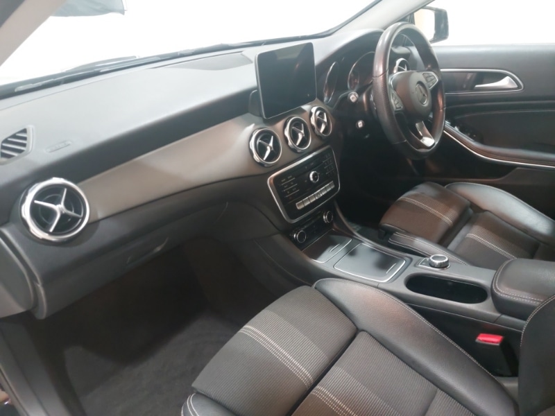 Used Mercedes-Benz GLA 2019 for sale - 77329602: Photo 5