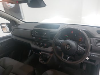 Used Renault Trafic 2022 for sale - 78374304: Photo