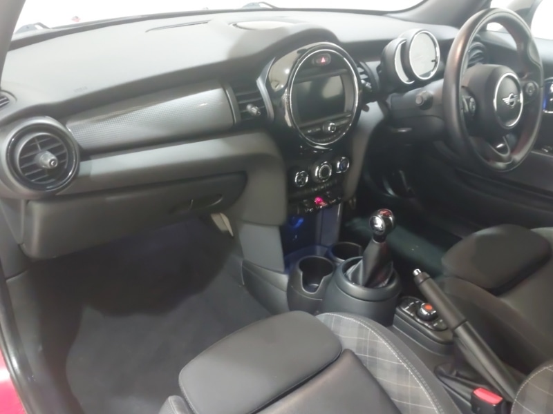 Used MINI Hatch 2018 for sale - 77278099: Photo 5