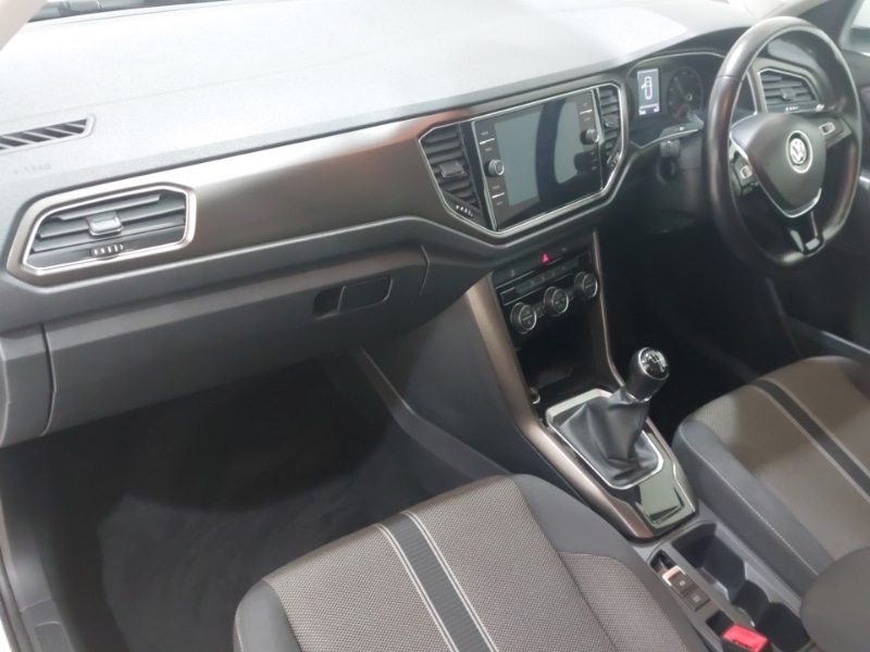 Used Volkswagen T-Roc 2018 for sale - 76699970: Photo 5