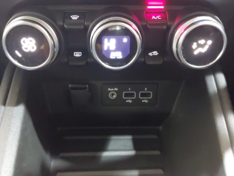 Used Renault Clio 2021 for sale - 76450745: Photo 16