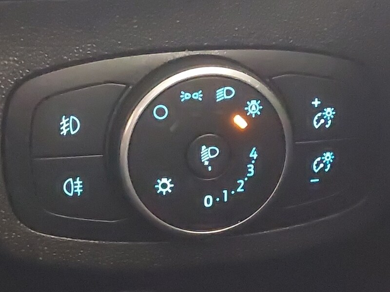 Used Ford Fiesta 2019 for sale - 76695934: Photo 18