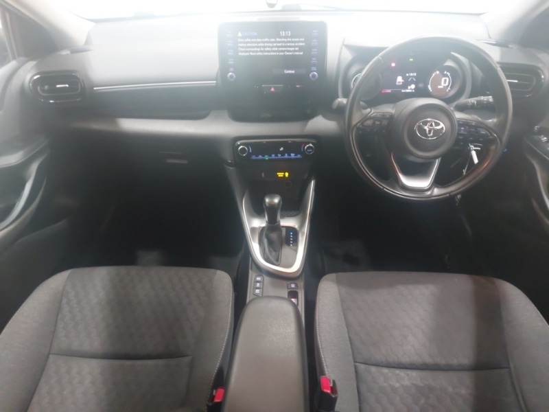 Used Toyota Yaris 2021 for sale - 78040951: Photo 2