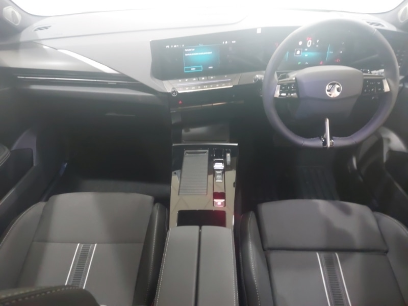 Used Vauxhall Astra 2026 for sale - 77947855: Photo 2