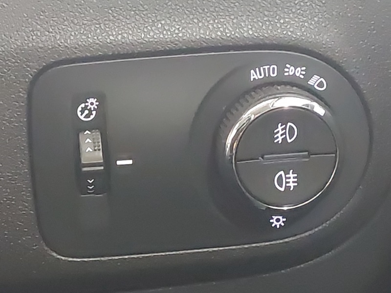 Used Vauxhall Crossland 2021 for sale - 77379860: Photo 18