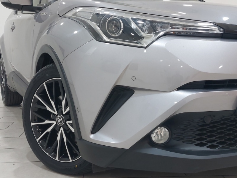 Used Toyota C-HR 2019 for sale - 76613930: Photo 9