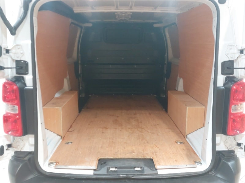 Used Vauxhall Vivaro 2023 for sale - 77790508: Photo 8