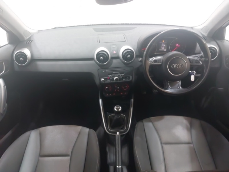 Used Audi A1 2017 for sale - 77776625: Photo 2