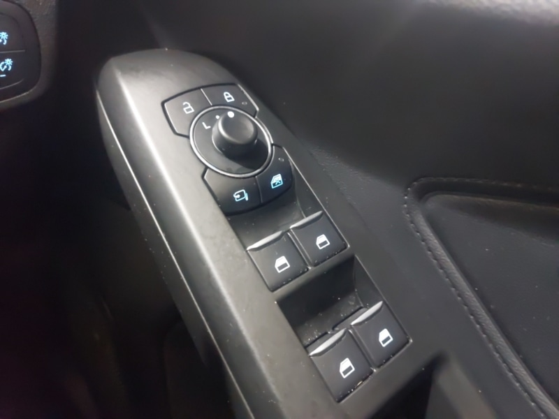 Used Ford Focus 2023 for sale - 77837525: Photo 14